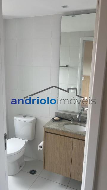 APARTAMENTO RESIDENCIAL 81m²  com Condominio fechado, Perto de escolas, Perto de transporte público, Perto de vias de acesso, Portaria 24h, Area de Servico, Armario de Cozinha, Armario Embutido, Piscina, Quadra PoliEsportiva, Sala de Ginastica, Seguranca Patrimonial, Varanda, 3 Dormitórios, 1 Suites, 2 Banheiros, 2 Salas, 1 Vagas, 1 Garagem, 11 Quantidade de Andar, Cozinha, Elevador, Sauna, Interfone. 