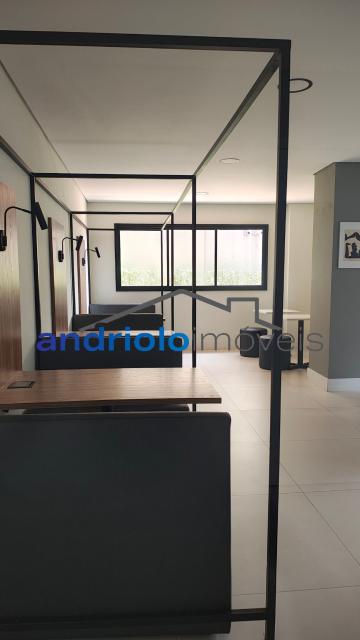 APARTAMENTO RESIDENCIAL 81m²  com Condominio fechado, Perto de escolas, Perto de transporte público, Perto de vias de acesso, Portaria 24h, Area de Servico, Armario de Cozinha, Armario Embutido, Piscina, Quadra PoliEsportiva, Sala de Ginastica, Seguranca Patrimonial, Varanda, 3 Dormitórios, 1 Suites, 2 Banheiros, 2 Salas, 1 Vagas, 1 Garagem, 11 Quantidade de Andar, Cozinha, Elevador, Sauna, Interfone. 