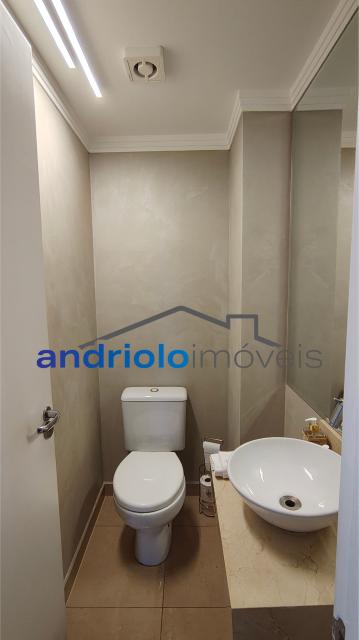 Maravilhoso apartamento em condomínio clube. Localizado na zona sul de São Paulo na Rua do Carreiro de Pedra. Apartamento com 121m², Reformado totalmente. Com 3 Dormitórios sendo 1 suíte, 2 Banheiros, 1 Sala, Lavabo, Cozinha, Sala de Jantar, Area de Serviço, Armários planejados, Closet, Escritório, cozinha conceito aberto, Fechadura eletrônica nas duas portas principais, Varanda gourmet, Churrasqueira, 2 vagas na garagem. Área comum com Piscinas sendo uma aquecida, playground, quadra poliesportiva, sala de ginástica, salões de festa, sauna, salão de jogos, brinquedoteca, bicicletário, assessoria esportiva. Condomínio com segurança patrimonial, elevadores, gerador, 2 portarias sendo uma de serviço e outra social, segurança e monitoramento por câmeras. Consumo de gás individualizado. Garantias Aceita para a locação: Seguro fiança ou titulo de capitalização a ser ofertado e analisado.
Não é permitido PET.