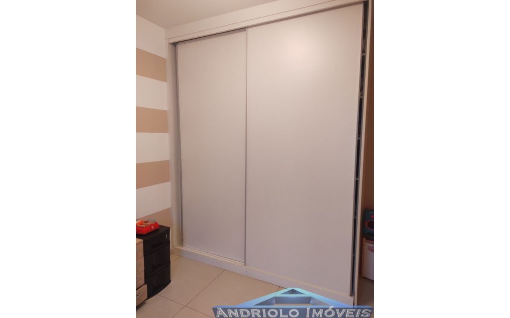 APARTAMENTO RESIDENCIAL 154m², Hall social privativo, Area de Servico, Armario de Cozinha, Armario Embutido, Churrasqueira, Closet, Escritorio, Piscina, Quadra PoliEsportiva, Sala de Ginastica, Sala de Jantar, Varanda, 3 Dormitórios, 1 Suites, 4 Banheiros, 2 Salas, 2 Vagas, 2 Garagem, 23 Quantidade de Andar, Lavabo, Cozinha, Dormitório Empregada, Sacada, Salão de Festa, Elevador, Sauna, Salão de Jogos, 4 Quantidade por Andar, Interfone, Terraço Gourmet, Vaga Coberta. 