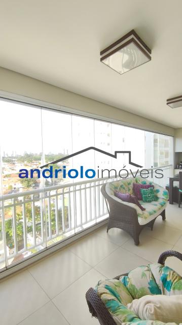 Excelente apartamento em condomínio fechado na Granja Julieta, com planta inteligente e ambientes amplos. Ideal para quem busca conforto, segurança e praticidade em uma das regiões mais valorizadas da zona sul de São Paulo.

3 dormitórios, todos suítes

5 banheiros (incluindo lavabo e WC de serviço)

2 salas (estar e jantar)

Terraço gourmet com churrasqueira

Cozinha planejada

Área de serviço com dependência de empregada

Closet

Armários embutidos

2 vagas cobertas

Infraestrutura do condomínio:

Portaria 24h

Segurança patrimonial

Piscina

Playground

Quadra poliesportiva

Sala de ginástica

Sauna

Salão de festas

Salão de jogos

Elevador

Gerador

Interfone

Características do prédio:

23 andares
4 apartamentos por andar

Localização privilegiada:
?  Próximo ao Shopping, escolas e transporte público
? Fácil acesso às principais vias da região

Agende sua visita