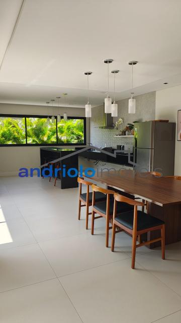 APARTAMENTO RESIDENCIAL 81m²  com Condominio fechado, Perto de escolas, Perto de transporte público, Perto de vias de acesso, Portaria 24h, Area de Servico, Armario de Cozinha, Armario Embutido, Piscina, Quadra PoliEsportiva, Sala de Ginastica, Seguranca Patrimonial, Varanda, 3 Dormitórios, 1 Suites, 2 Banheiros, 2 Salas, 1 Vagas, 1 Garagem, 11 Quantidade de Andar, Cozinha, Elevador, Sauna, Interfone. 