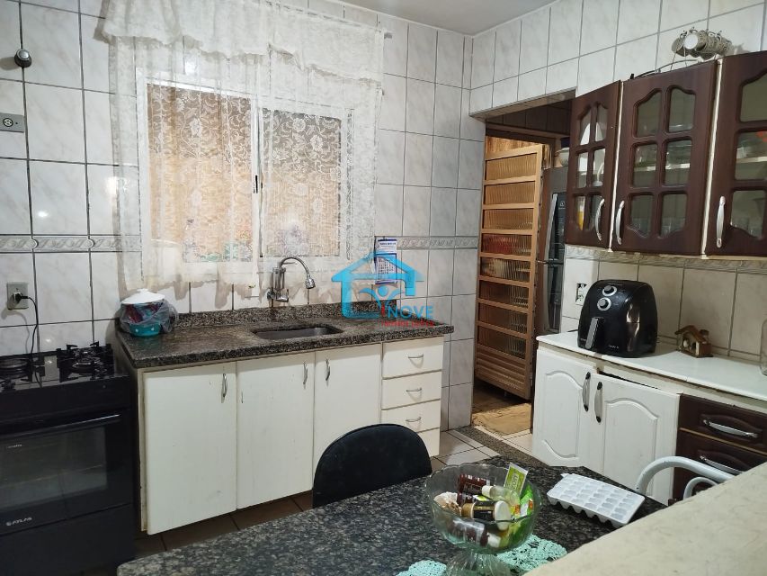 77e219a8-7d08-4b03-a1af-eba935eaba52-Inove Imobiliaria SOBRADO Guaianases 28480 ?? Oportunidade Imperdível! Casa à Venda em Localização Privilegiada
