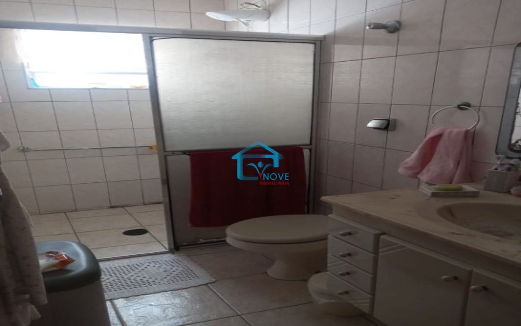 8b059176-2682-442c-9a9f-bd0c1edf174b-Inove Imobiliaria CASA Jardim Fanganiello 9432 Casa à venda na região do Jardim Fanganiello, excelente oportunidade para Renda.