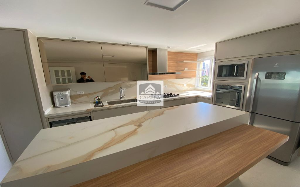 Apartamento de 4 dormitórios a venda em Santana
