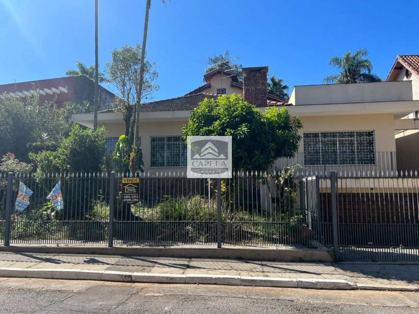 SOBRADO Á VENDA NO TREMEMBÉ, 4 dorm., 6 vagas
