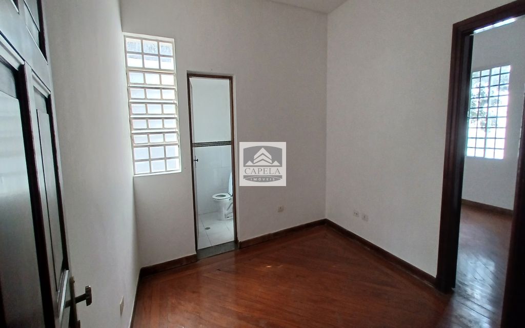 735e6f80-f6af-485d-b0e4-b3586f20aa7d-CAPELA SOBRADO Santana 25103 Casa de 5 suítes e 2 salões para locação em Santana
