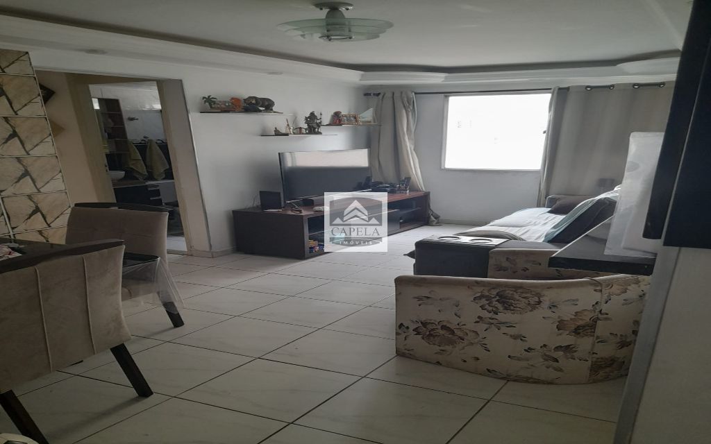 Lindo apartamento com armários a venda