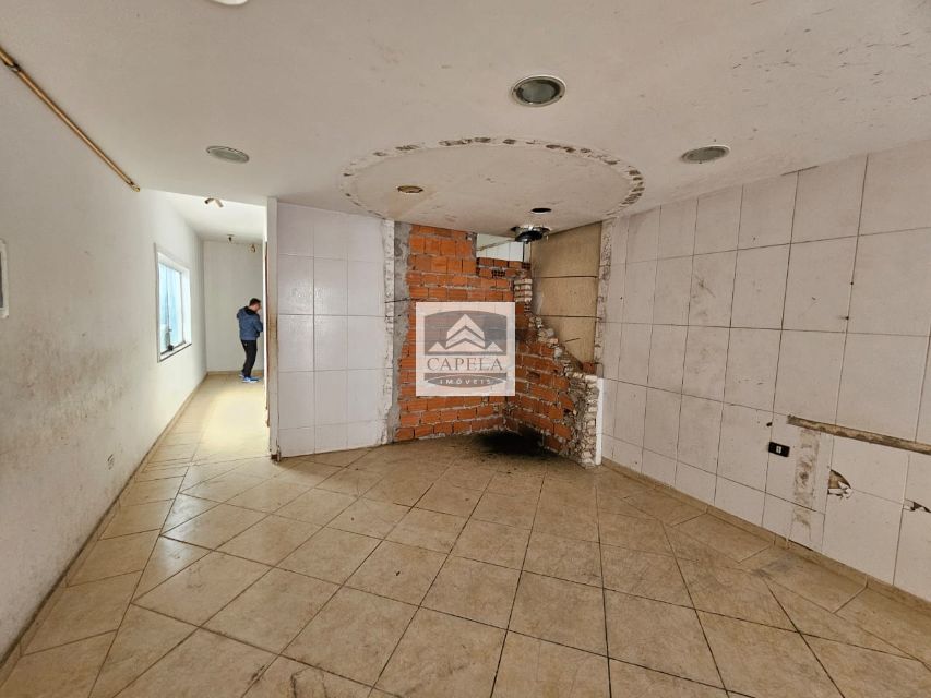 93741f1b-6358-48d8-b026-2e0145048c84-CAPELA SALAO COMERCIAL Santa Teresinha 53250 Salão comercial para locação com 90 metros no bairro de Santa Terezinha