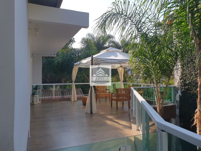 a4ef6a48-1e96-40ad-a209-3c731d7a1820-CAPELA CASA Vila Albertina 53015 Casa térrea a venda de 3 dormitórios sendo 3 suítes no bairro Jardim Floresta.