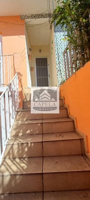 Casa térrea para locação no Limão