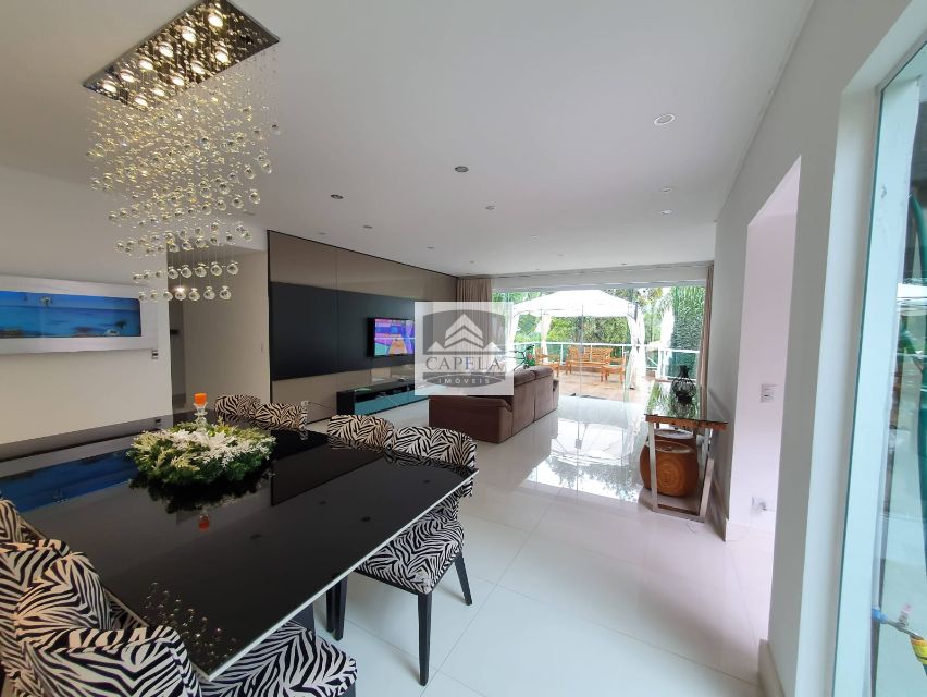 b0fd133a-e954-4496-a12b-e481f11bf016-CAPELA CASA Vila Albertina 53053 Casa térrea a venda de 3 dormitórios sendo 3 suítes no bairro Jardim Floresta.