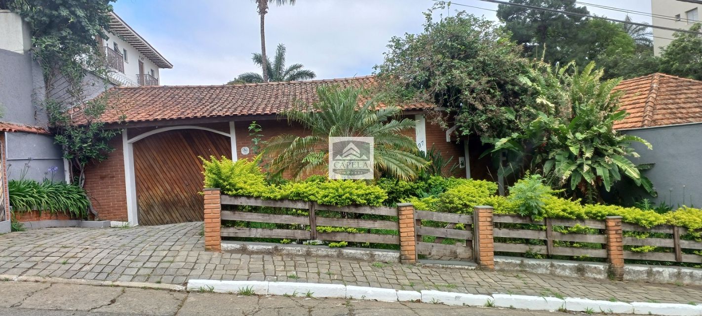 Linda casa terrea a venda de 4 dormitórios sendo 3 suítes