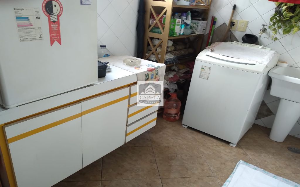 c48a77cf-a94f-4c15-82c8-2b0fe2503b26-CAPELA APARTAMENTO Vila Albertina 30089 Ótimo apartamento a venda de 3 dormitórios com armários planejados, sala grande, banheiro, cozinha, área de serviços e 2 vagas de garagem cobertas.