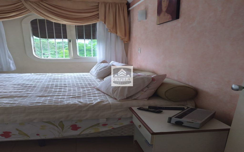 d11c12b8-8052-47a1-86aa-906324a4e3d1-CAPELA APARTAMENTO Vila Albertina 30104 Ótimo apartamento a venda de 3 dormitórios com armários planejados, sala grande, banheiro, cozinha, área de serviços e 2 vagas de garagem cobertas.