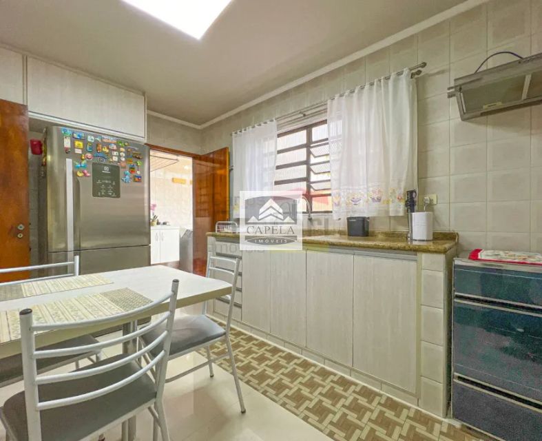 d839e17e-ae63-46d1-8ad0-ced5e5322a25-CAPELA SOBRADO Jardim Virginia Bianca 49131 SOBRADO VENDA Jardim Virginia Bianca, 3 dorm., 4 vagas 