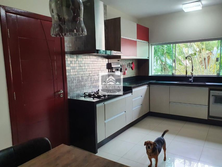 d9ab1414-83c0-4d83-ba19-2cb1e1ddcb81-CAPELA CASA Vila Albertina 53047 Casa térrea a venda de 3 dormitórios sendo 3 suítes no bairro Jardim Floresta.