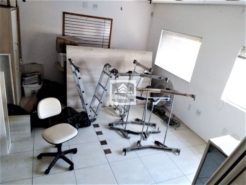 dd6ea78d-2232-4080-9038-e940458f426d-CAPELA GALPAO Vila Nova Mazzei 40099 Aluga galpão para escritório com mais de 10 salas