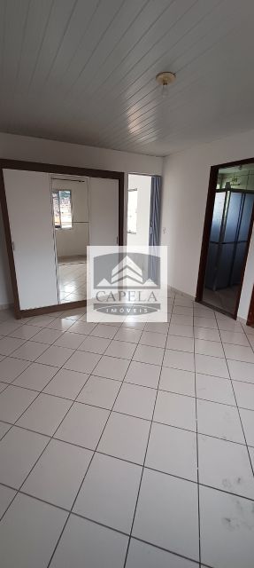 e4b18c59-61eb-471e-88b8-6fabab794d6d-CAPELA CASA Jardim Peri 52954 Casa quarto cozinha e  baneiro para locação no Jardim Peri