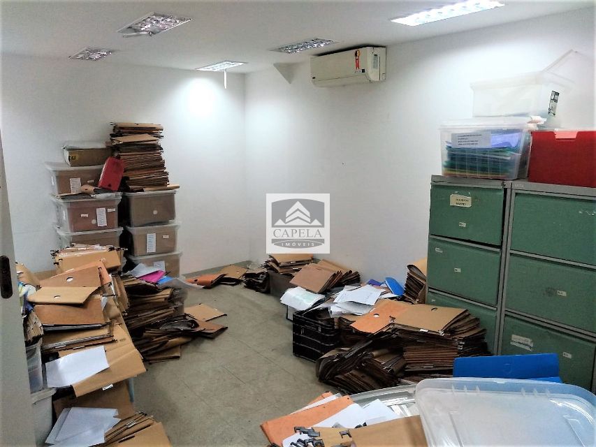 ec93641c-1cbc-4305-8577-60108cf4f97a-CAPELA GALPAO Vila Nova Mazzei 40072 Aluga galpão para escritório com mais de 10 salas