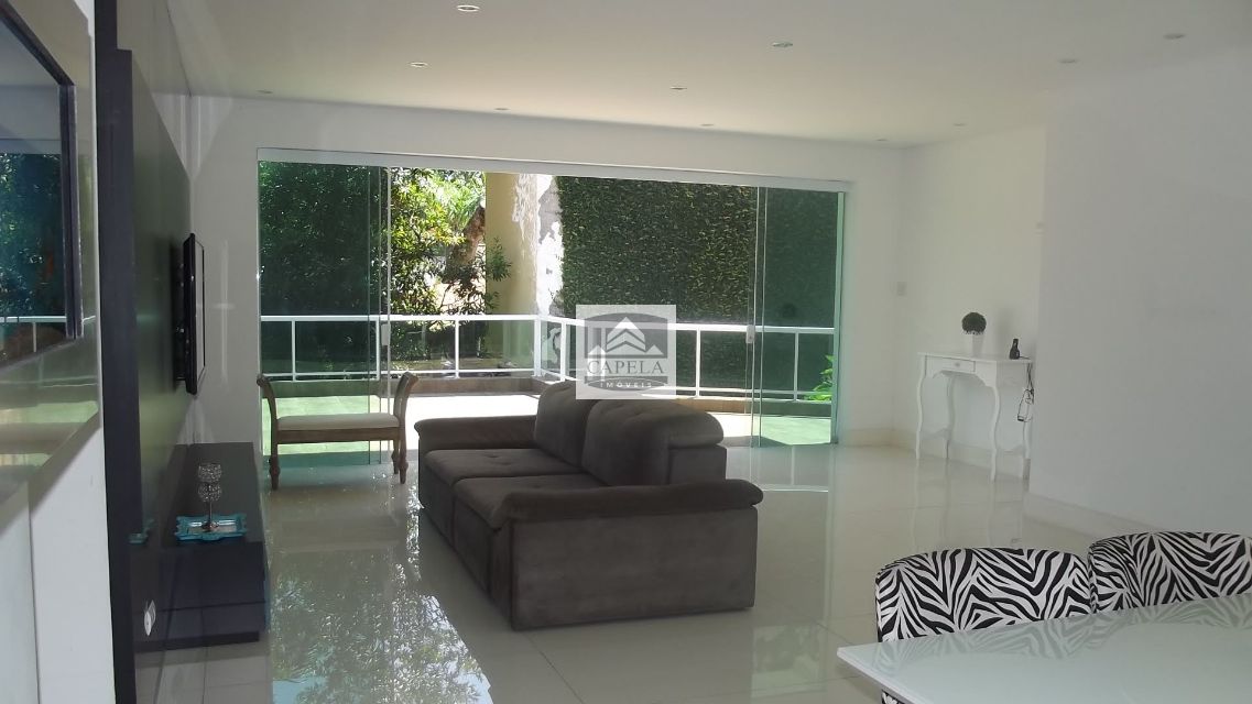 f6c8b33f-92c7-47e2-b8d6-20e5e3f12372-CAPELA CASA Vila Albertina 53020 Casa térrea a venda de 3 dormitórios sendo 3 suítes no bairro Jardim Floresta.