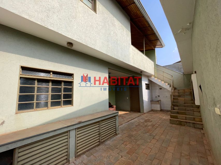 3fcd57c9-fe98-4128-8478-1ba780cf267b-HABITAT CASA JARDIM ALEXANDRE BALBO 8977 CASA VENDA JARDIM ALEXANDRE BALBO,  200m² 