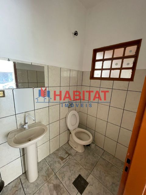 4f1a3a97-cbca-47bf-b155-932b6cab1c70-HABITAT BARRACAO SAO JOAO 8811 BARRACÃO LOCAÇÃO SAO JOAO,  33m² 