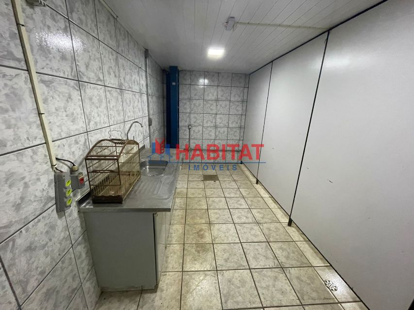 dfecef45-d56e-4fba-be9e-5eeb1f524606-HABITAT BARRACAO SAO JOAO 8957 BARRACÃO LOCAÇÃO SAO JOAO,  140m² 