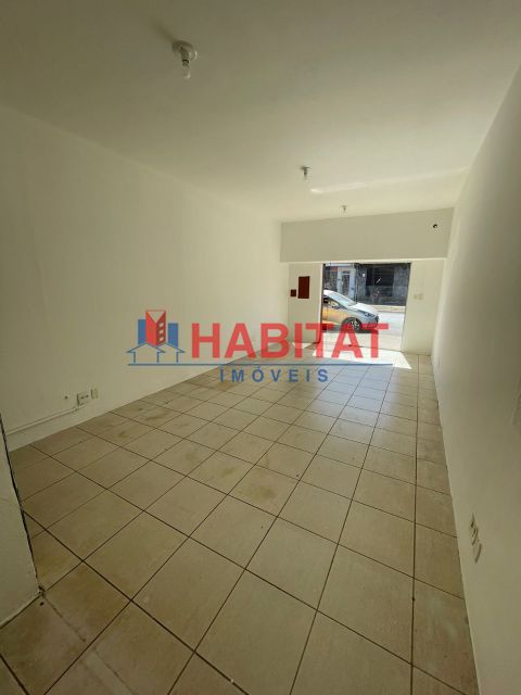 e6d18086-6748-4456-be65-a7296e2b75d4-HABITAT BARRACAO SAO JOAO 8812 BARRACÃO LOCAÇÃO SAO JOAO,  33m² 