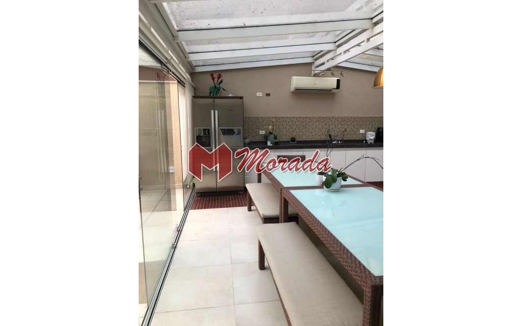 Casa, 4 quartos, 177 m² - Foto 1