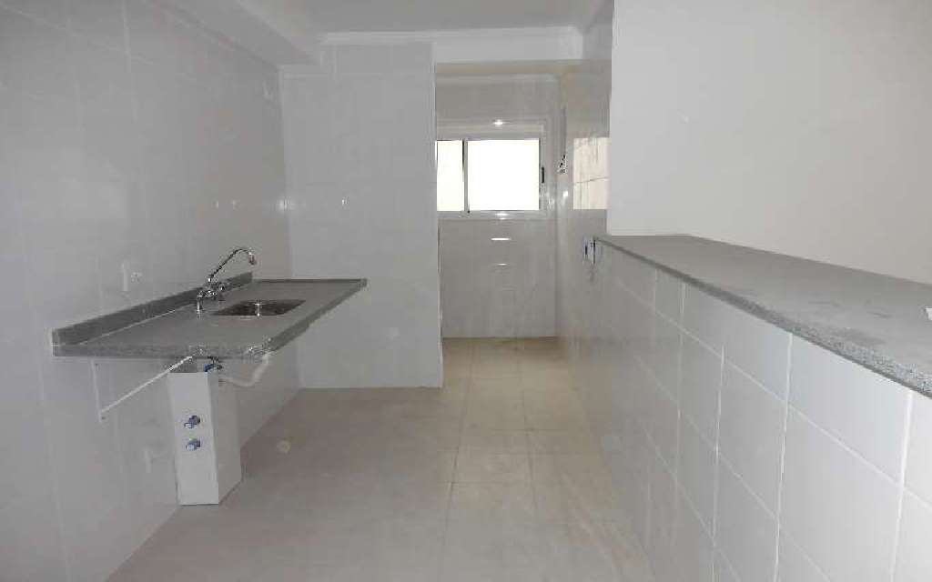 Apartamento à venda com 3 quartos, 83m² - Foto 4