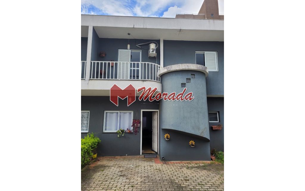 BELO SOBRADO MOBILIADO LOCAÇÃO JARDIM PAPAI, CONDOMÍNIO VITÓRIA!! 130m² REF: 9226