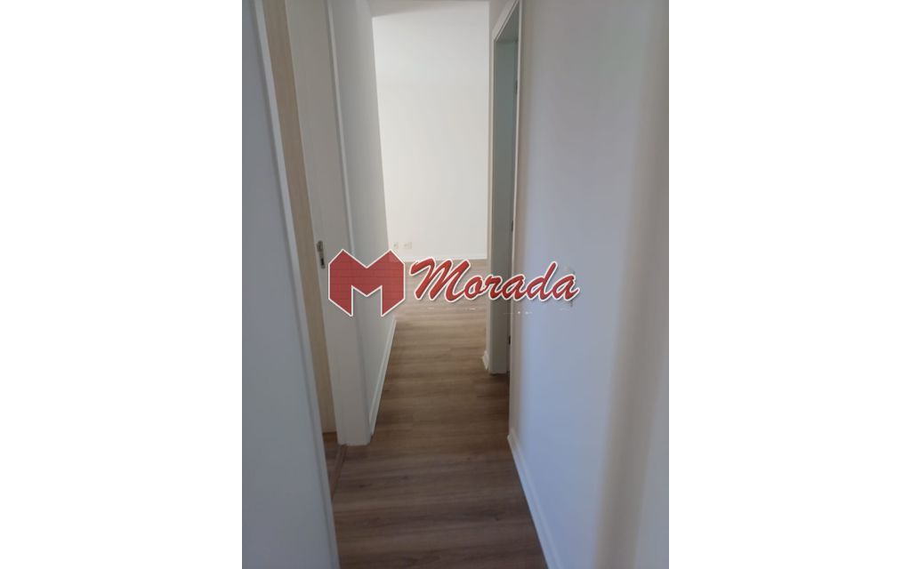 Apartamento à venda com 3 quartos, 76m² - Foto 2