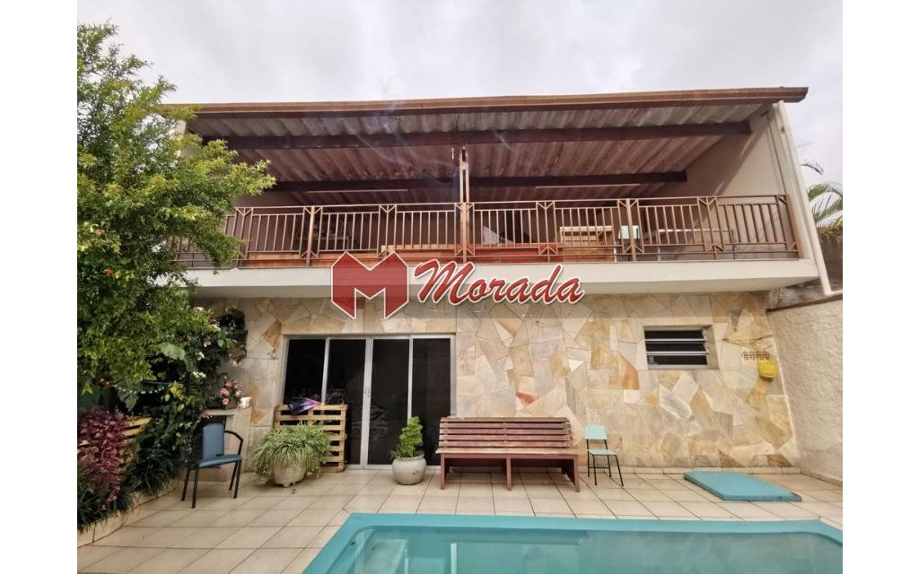 Casa, 3 quartos, 200 m² - Foto 1