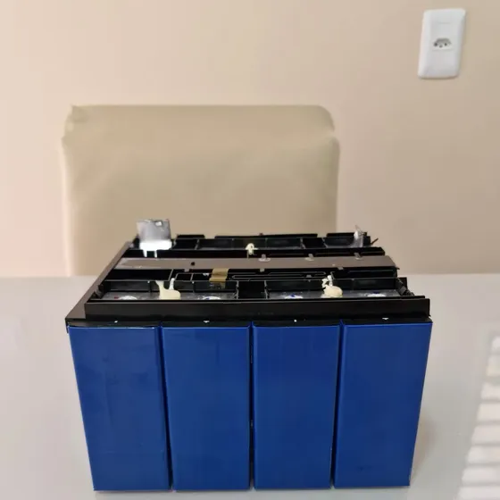 Bateria De Litio 100ah 12v Lifepo4 1280wh