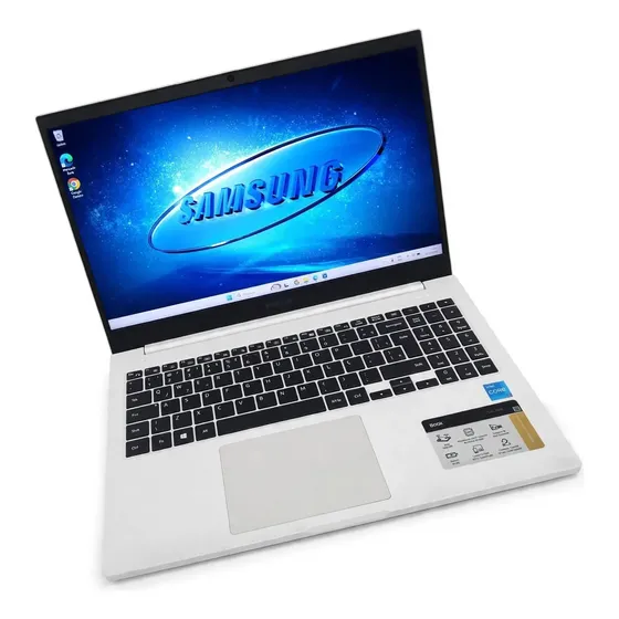 Notebook Samsung Book E30 Celeron 10°ger. Ram 8gb Ssd 240gb (Recondicionado) Notebook Samsung Book E30 Celeron 10°ger. Ram 8gb Ssd 240gb (Recondicionado)