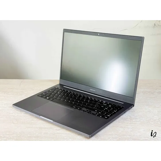 Notebook Samsung Book I3 11a Gen 8gb Ram Windows 11 Pro (Recondicionado)