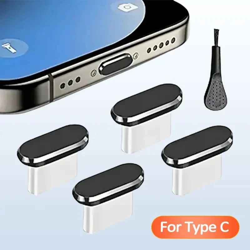 4 unidades de protetores de porta USB-C com escova de limpeza, tampas anti-poeira para porta de carregamento, compatíveis com iPhone 15, 16 e smartphones Samsung.