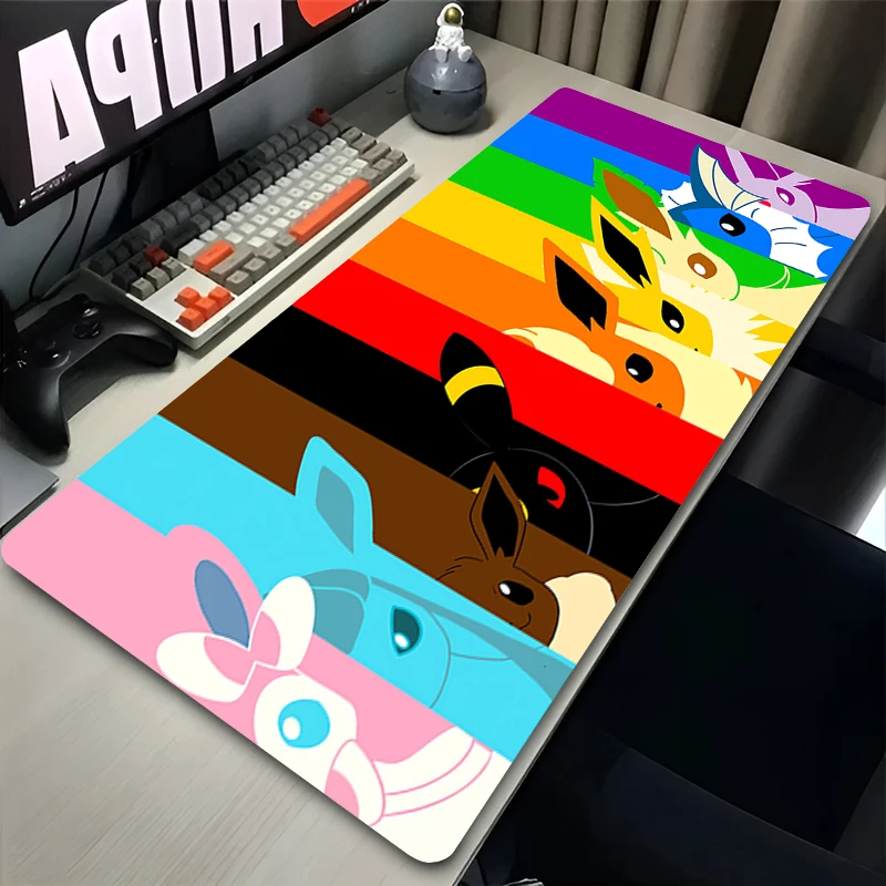 Kawaii japão anime mouse pad pc colorido e-eevee gamer gabinete mousepad hd p-pokemons teclado tapete portátil jogos tapete de mesa de borracha