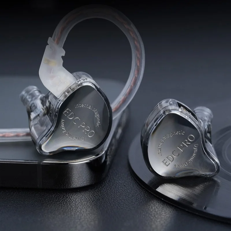 Fone de ouvido dinâmico grande de alta sensibilidade KZ EDC PRO, cabo banhado a prata \ cabo plano OFC opcional Fone de ouvido dinâmico grande de alta sensibilidade KZ EDC PRO, cabo banhado a prata \ cabo plano OFC opcional