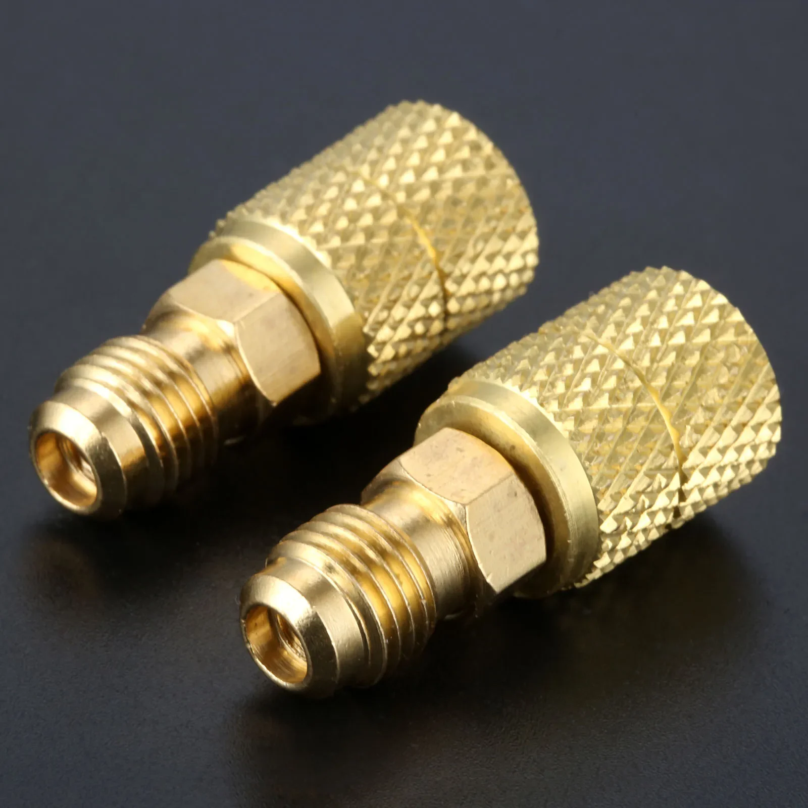 Adaptador giratório de latão para ar condicionado e refrigeração, Mini Split sistema HVAC, 1/4 macho SAE para 5 16 conector fêmea, R410A, 2PCs