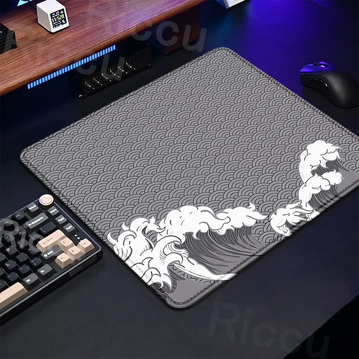Mousepad Gamer com Arte Onda Grande Antiderrapante Pequeno para Mesa Acessórios para PC Gamer 18x22cm com Borda Costurada para Teclado e Mouse