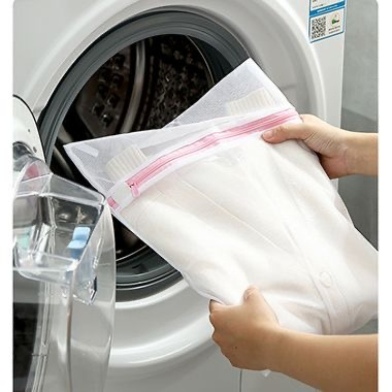 Sacos de Lavar Roupas na Máquina Kit até 5 Saquinhos para Lavar Roupas Delicas e Intimas.