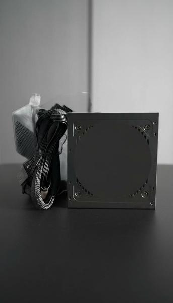 Fonte Alimentação Gamer 650W 80 Plus Bronze Preta