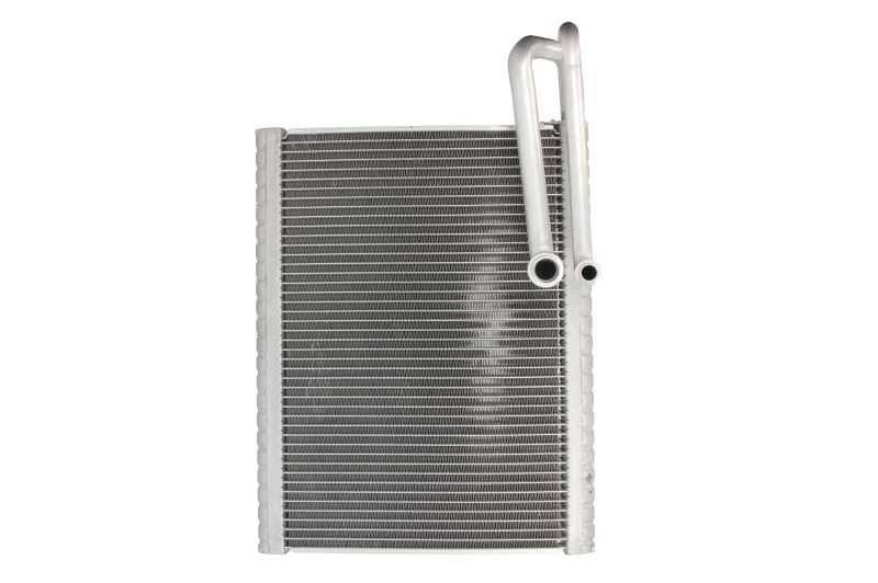 EVAPORADOR VOLVO FMX 2015 em diante SISTEMA BEHR OEM: S143704 / 21063612