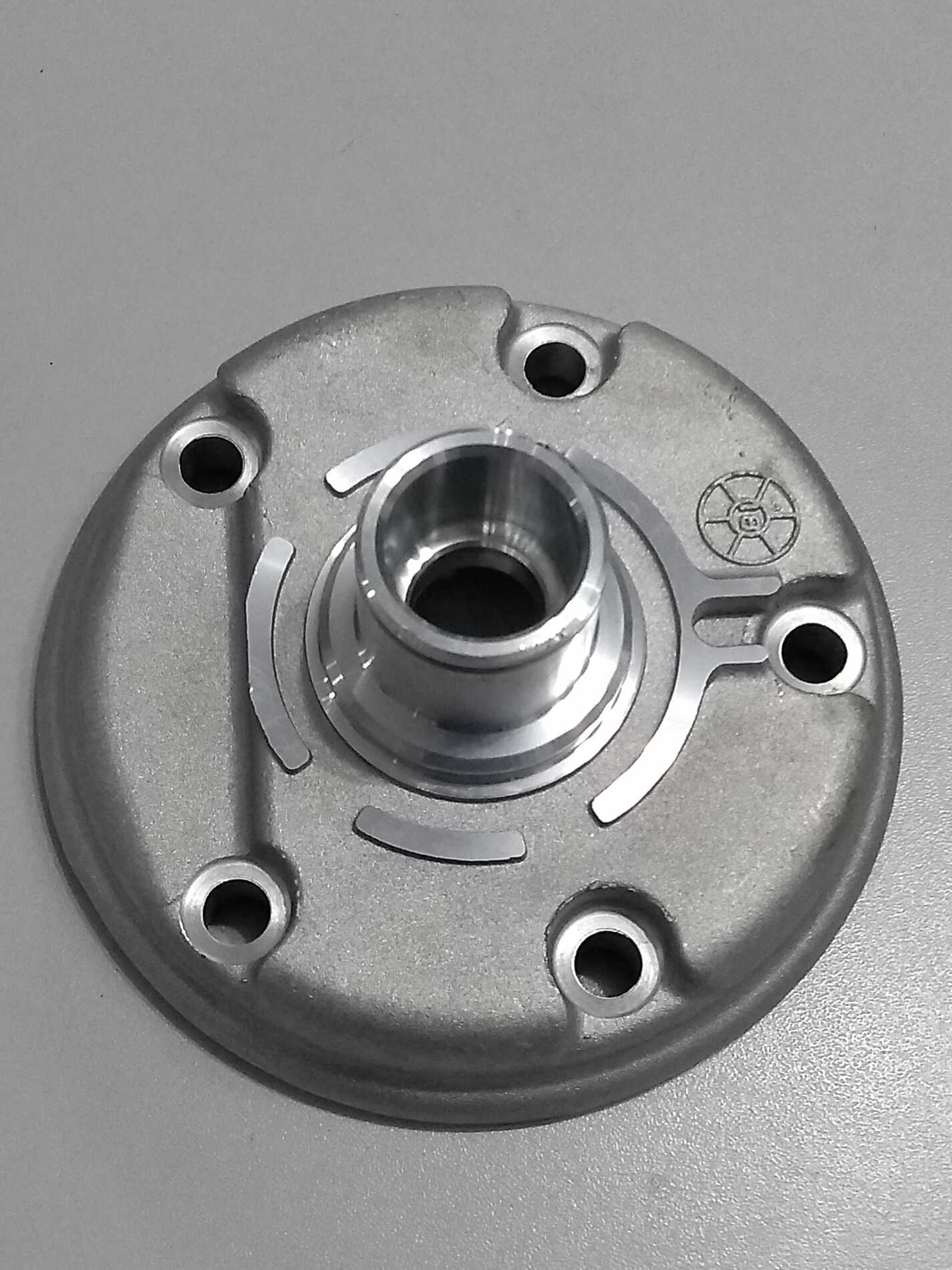 Tampa Dianteira Compressor - Denso 10pa15 S/fixacao