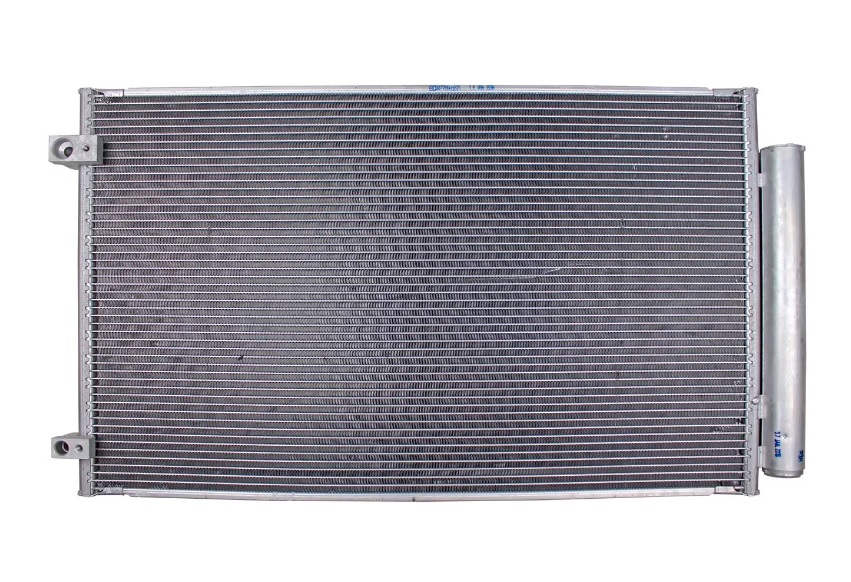 CONDENSADOR TOYOTA YARIS OEM: 884600D470