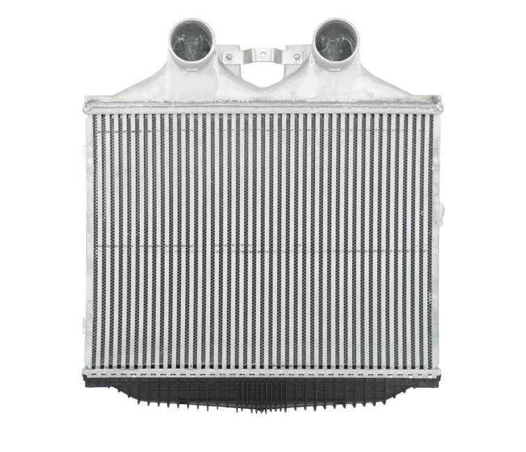 INTERCOOLER MERCEDES 1215/1218/1418/1718 1999>2007 OEM-6885017101 MOTOR:OM-904