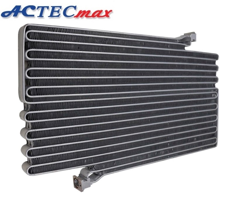 CONDENSADOR VOLVO PA CARREGADEIRA L70/ L90/ L120F  OEM: 15053410 / 11006435 / 11164324 / 15053413