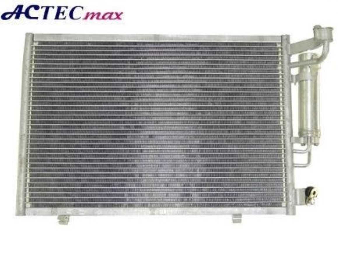 CONDENSADOR NEW FIESTA 2010 ATÉ 2012 MEXICANO OEM-BE8Z19712A/BE8Z17712A